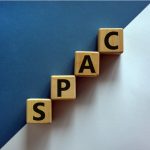 SPAC - special purpose acquisition company - illustration cubes en bois spac